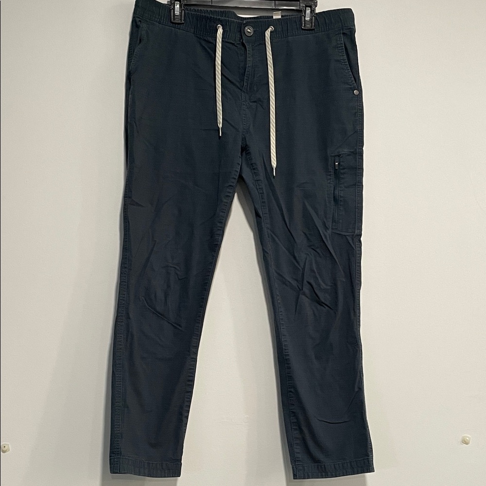 Vuori Navy Straight Leg Pants